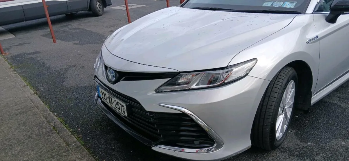 Toyota camry - Image 1
