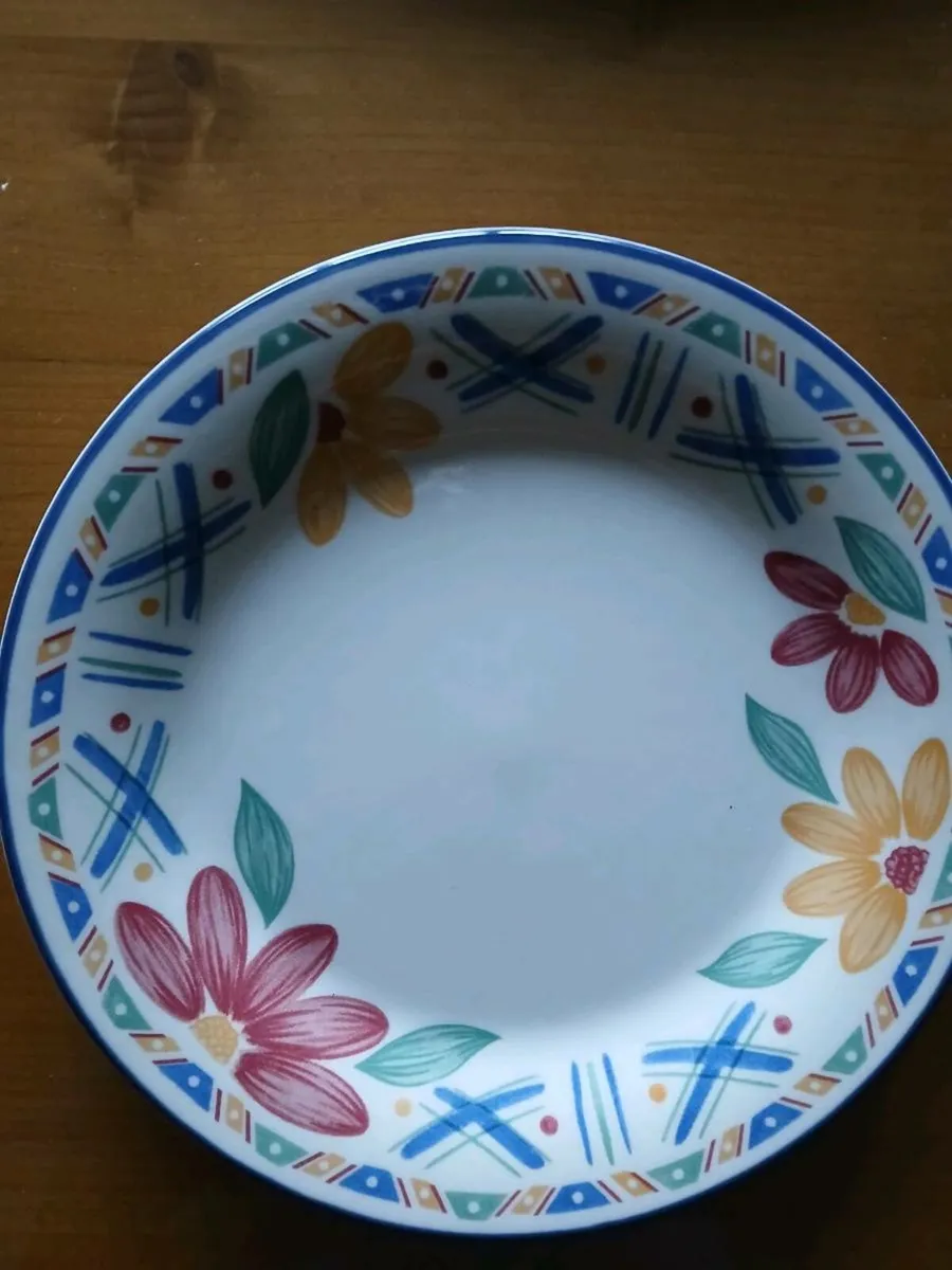Dinner set - Image 1