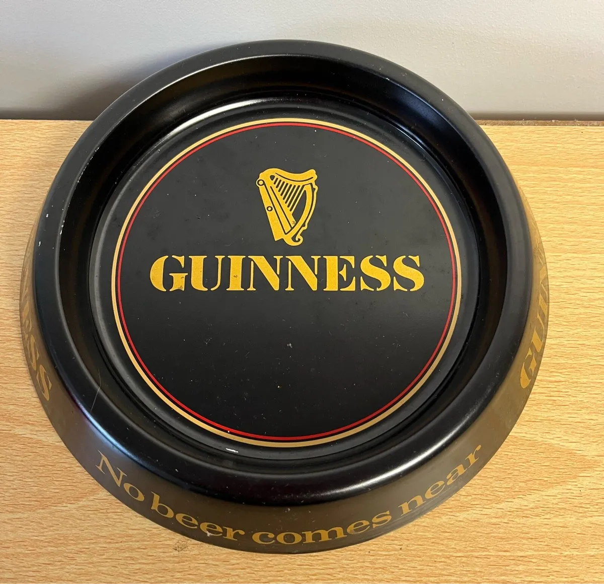 Vintage advertising bar trays and ashtrays - Image 3