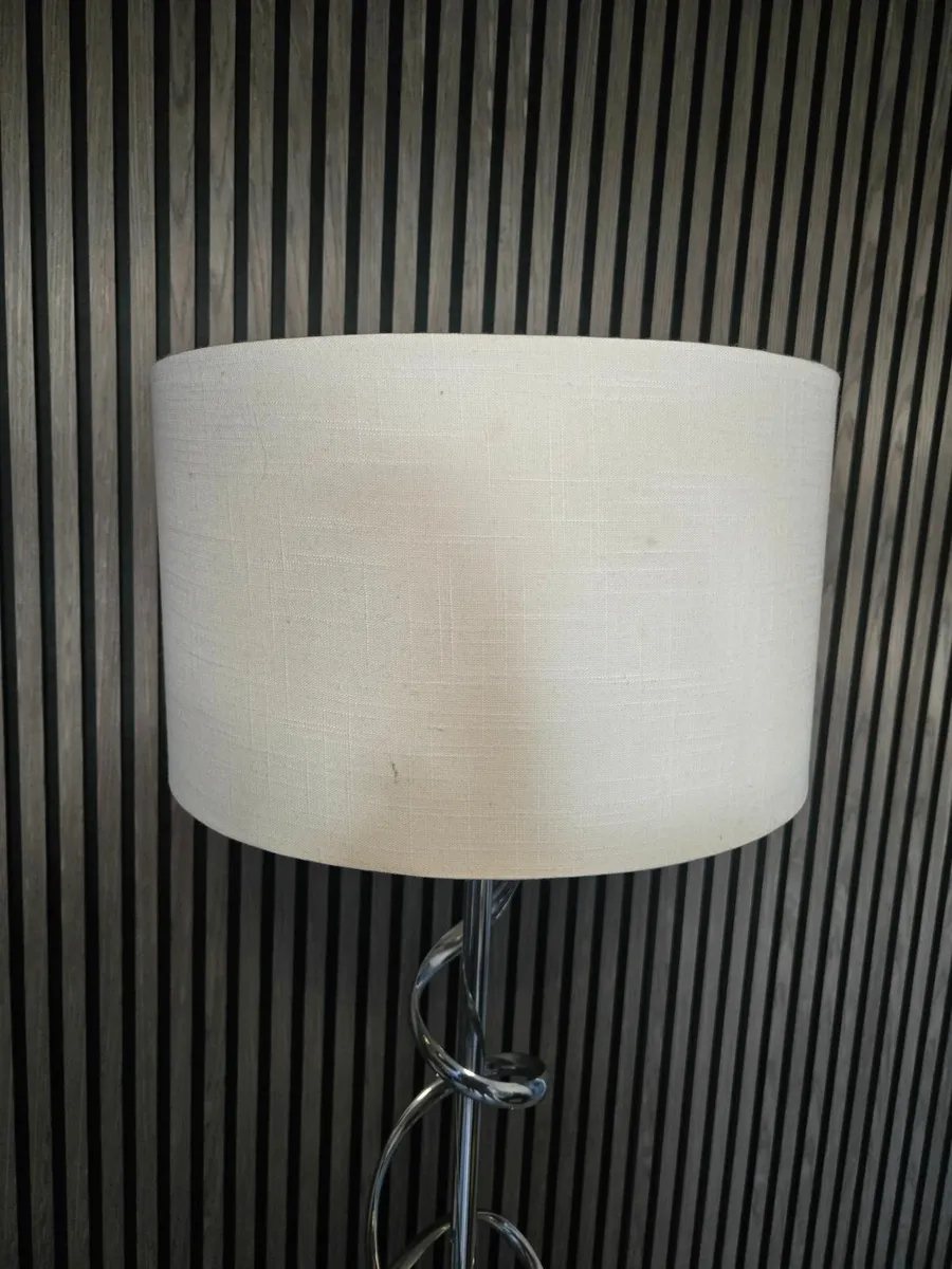 Tall lamp - Image 3
