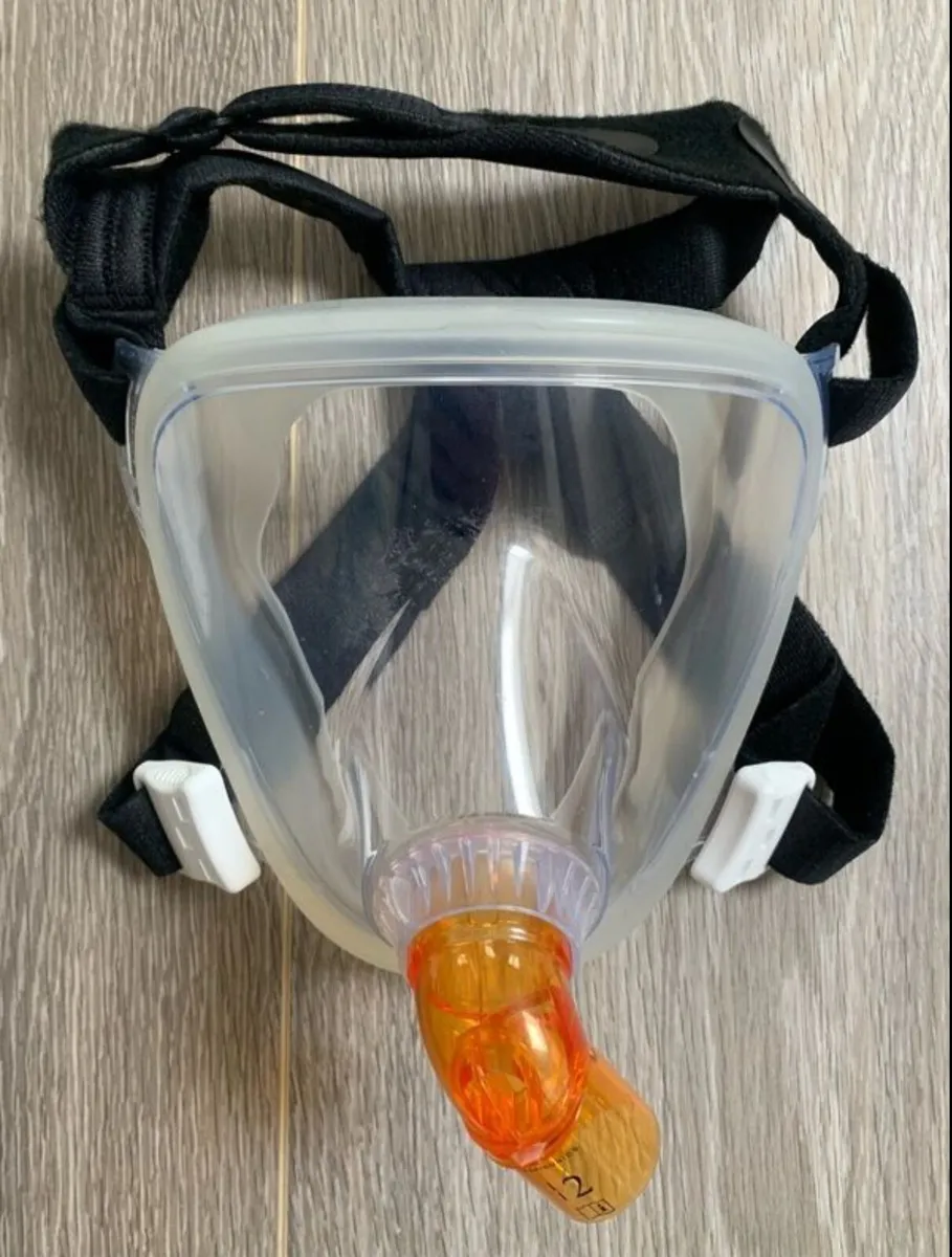 BRAND NEW CPAP Mask & Straps: Large - Image 1