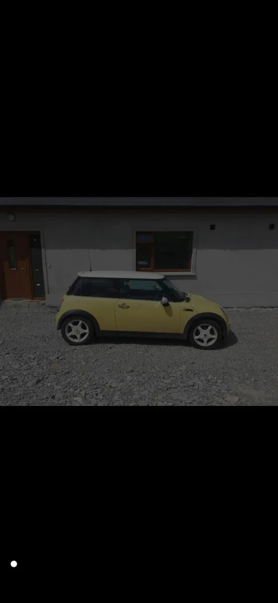 Mini Cooper 2004 - Image 2