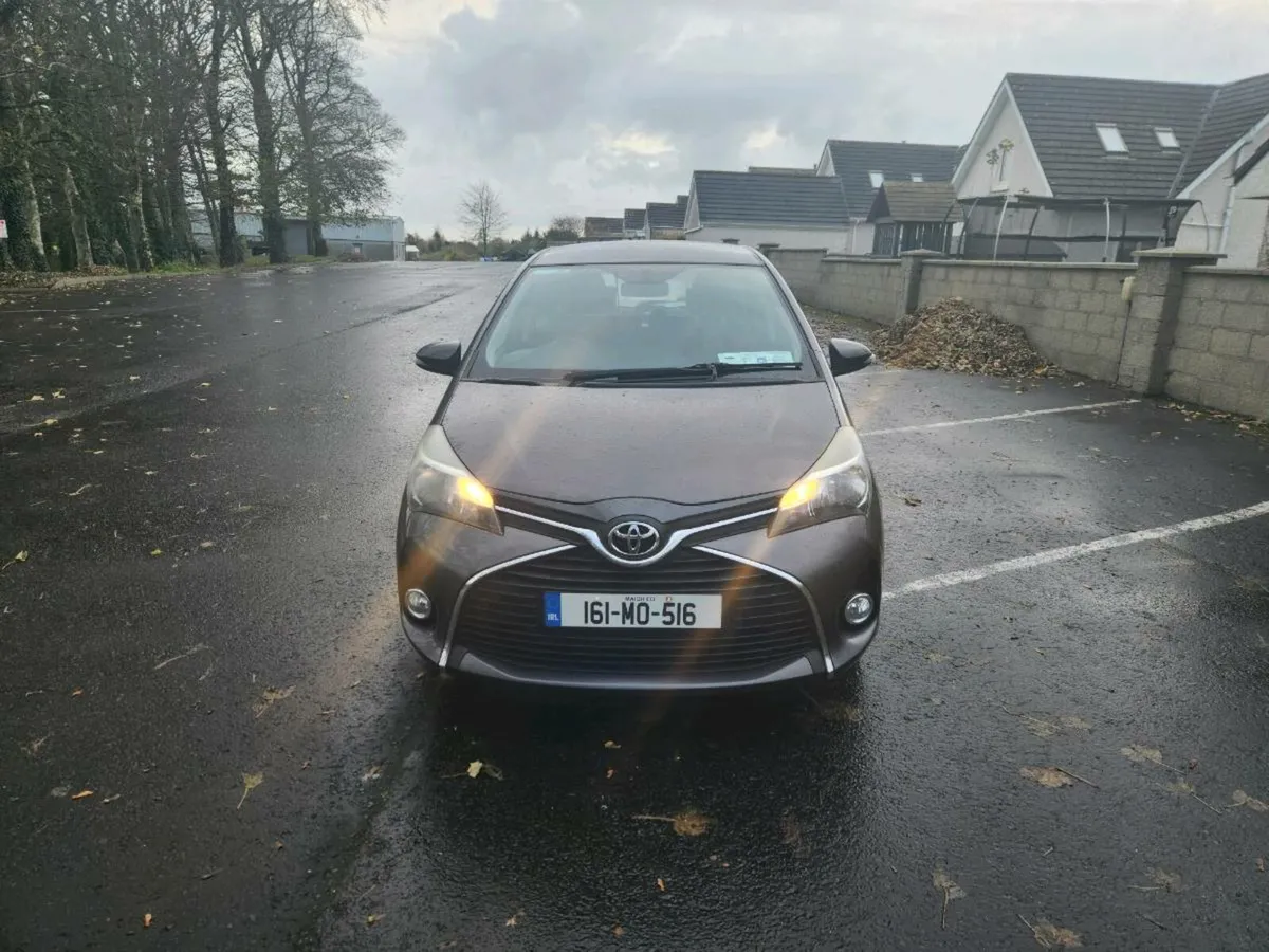 Toyota Yaris - Image 2