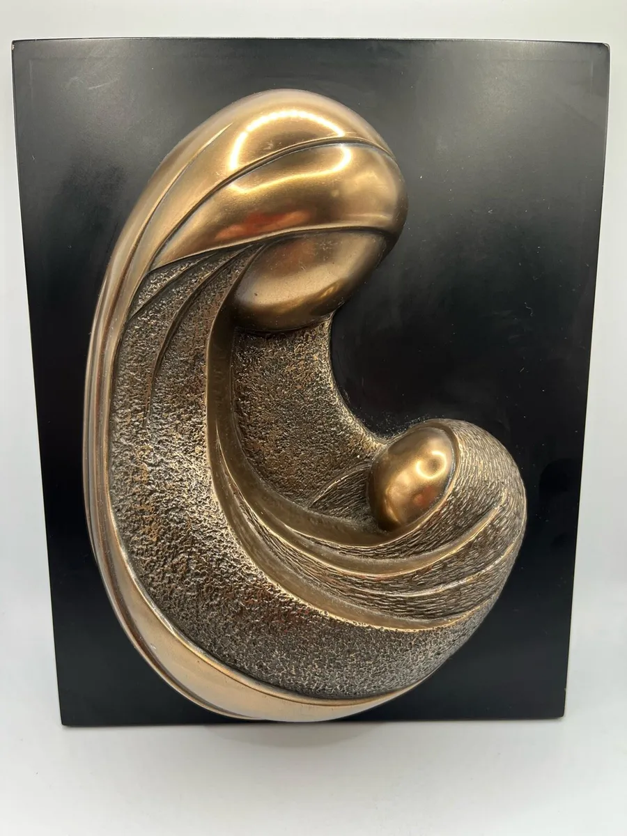 Genesis Virgin and Child - Image 2