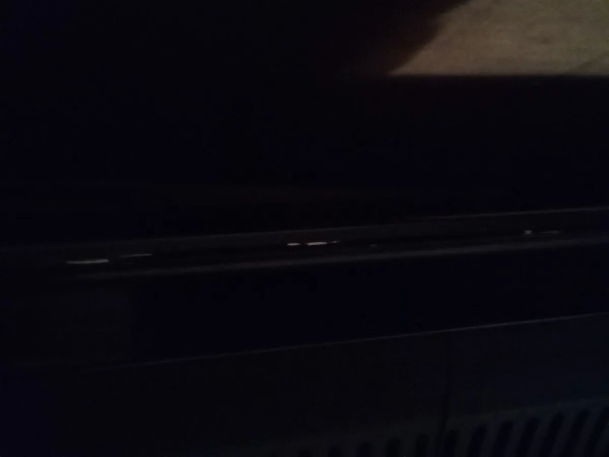 Walker 32inc tv - Image 3