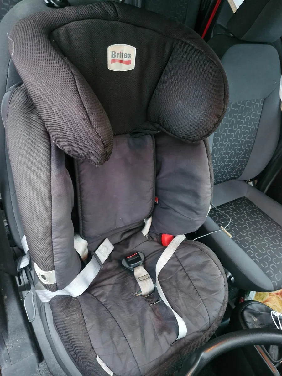 Car seat - Image 2