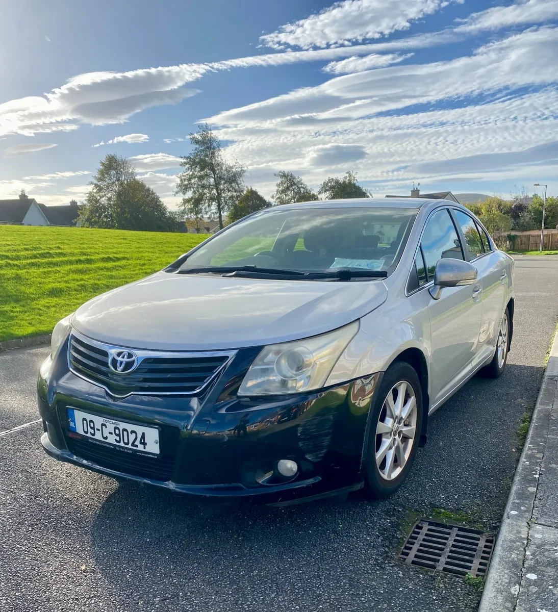 Toyota Avensis 2009 Diesel - Image 4