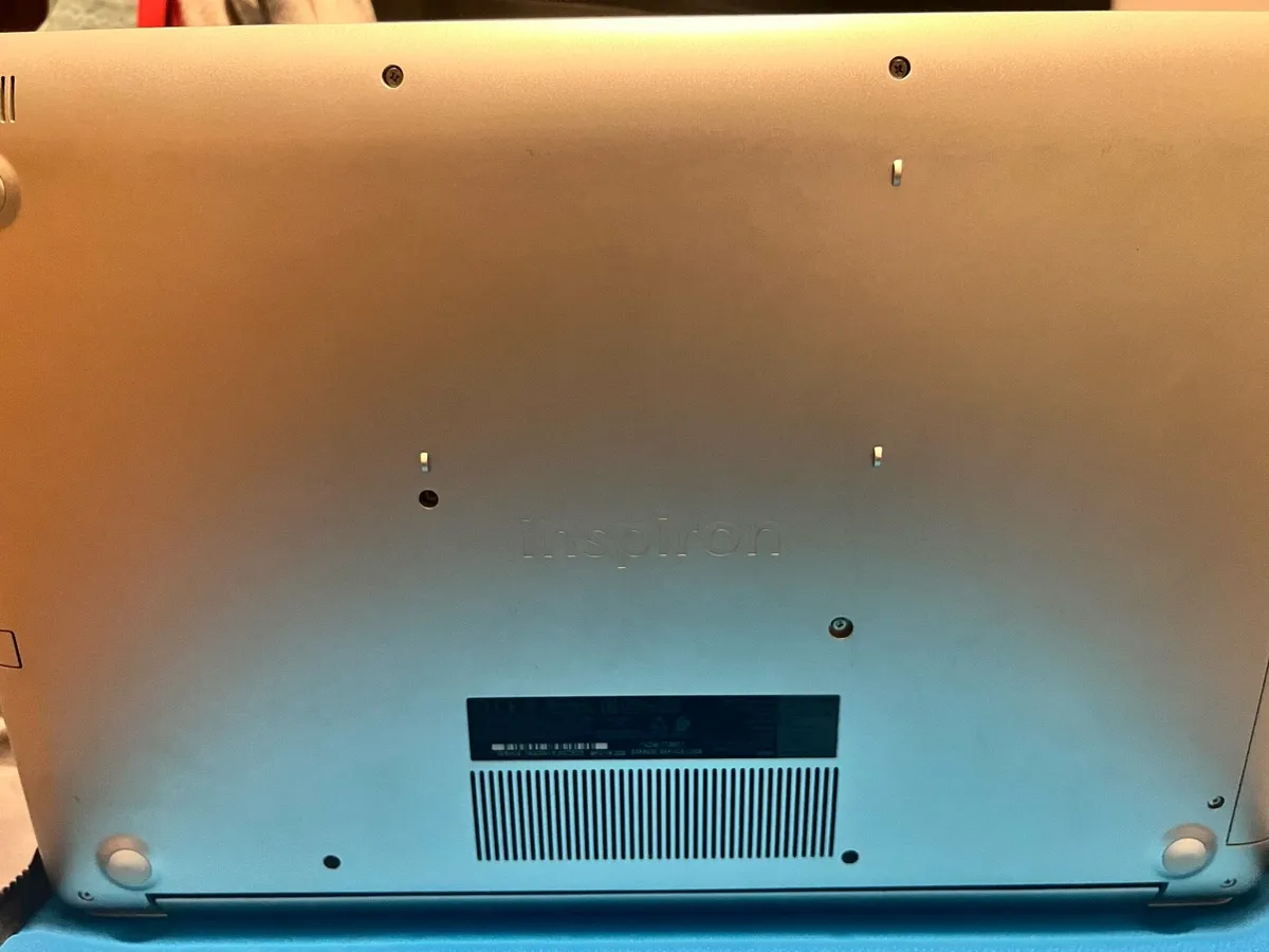 Dell Inspiron 17 3793- 17.3” laptop - Image 4