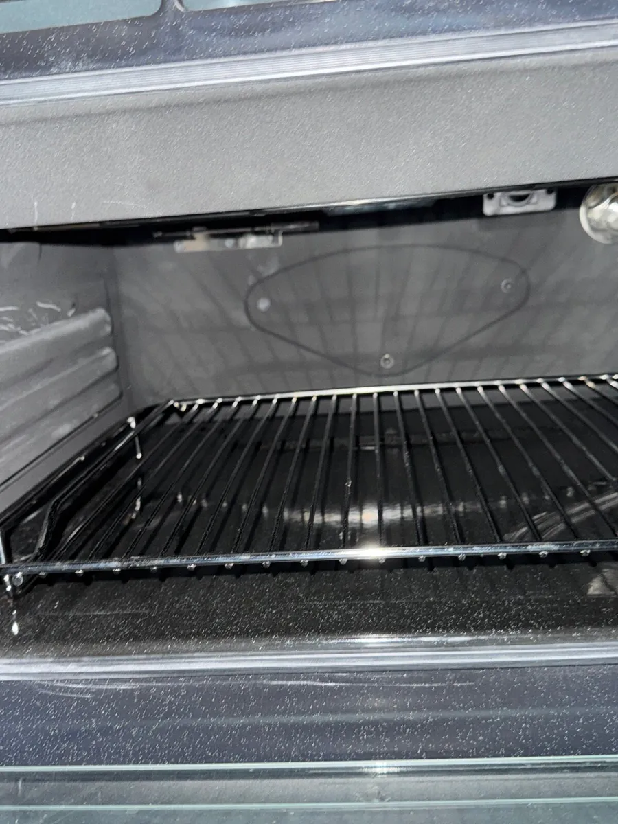 Zanussi Electric Hob and Oven Freestanding - Image 4