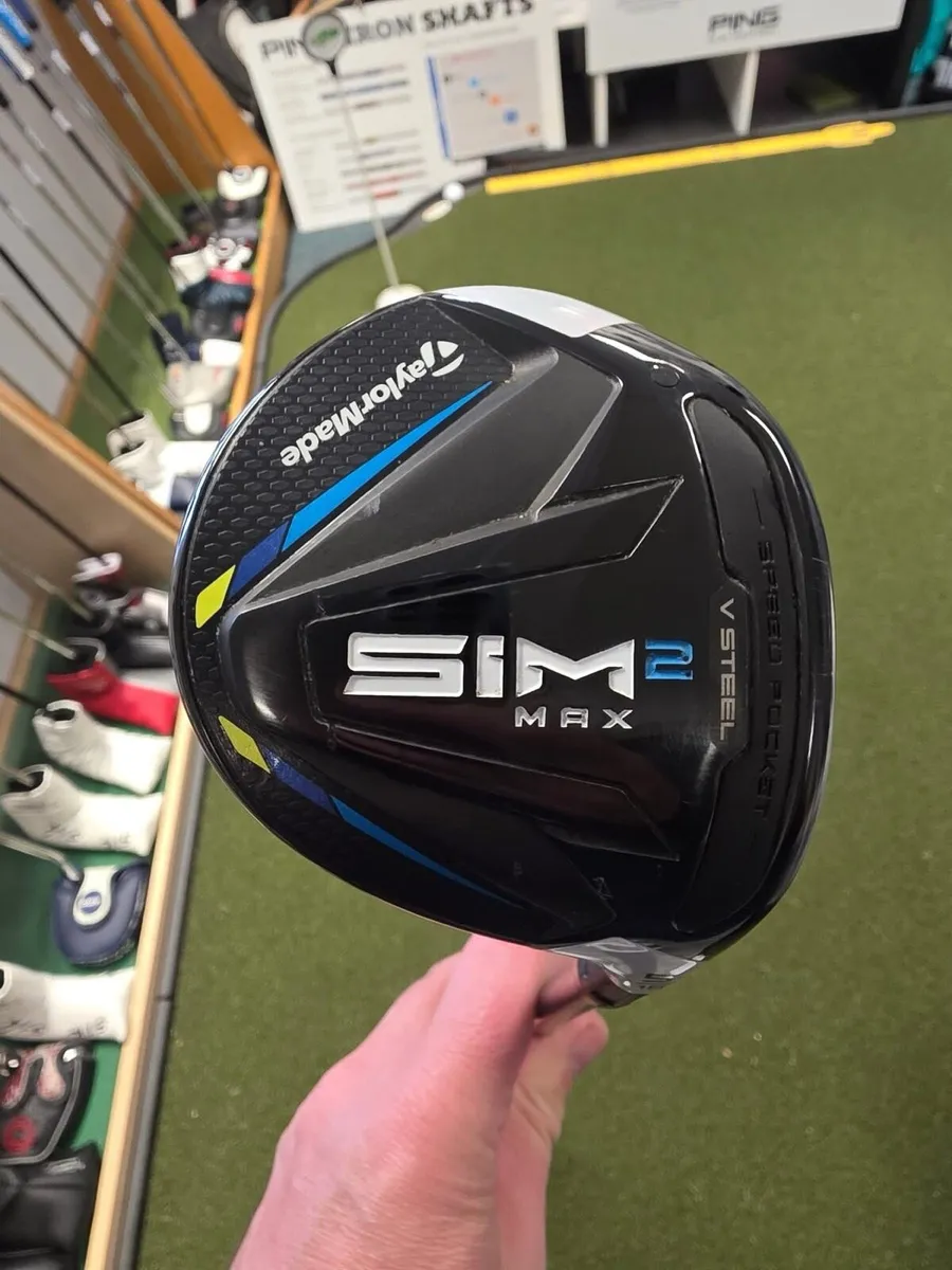 Taylormade Sim2 Max 5 Wood - Image 1