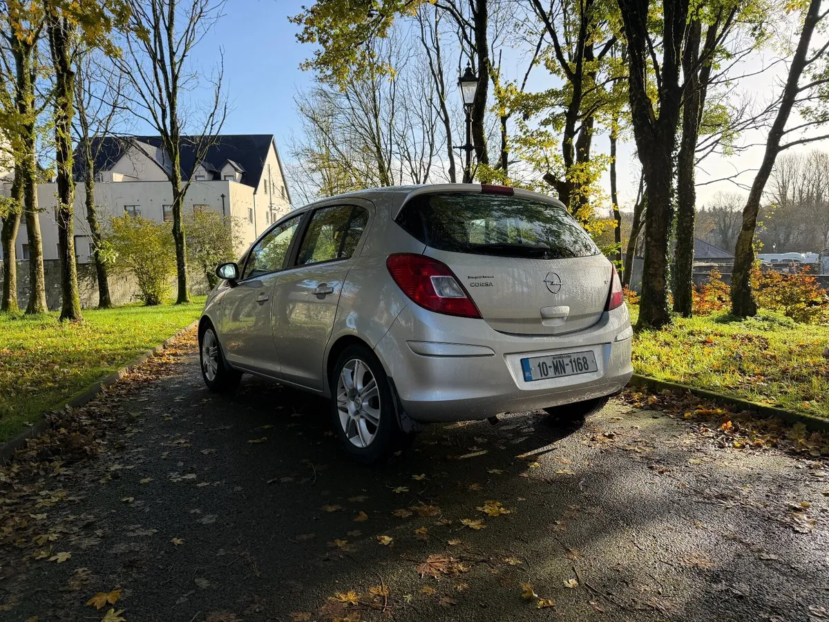 🚗 VERY CLEAN OPEL CORSA 1.2 PETROL SPORT PACK 🚗 - Image 4