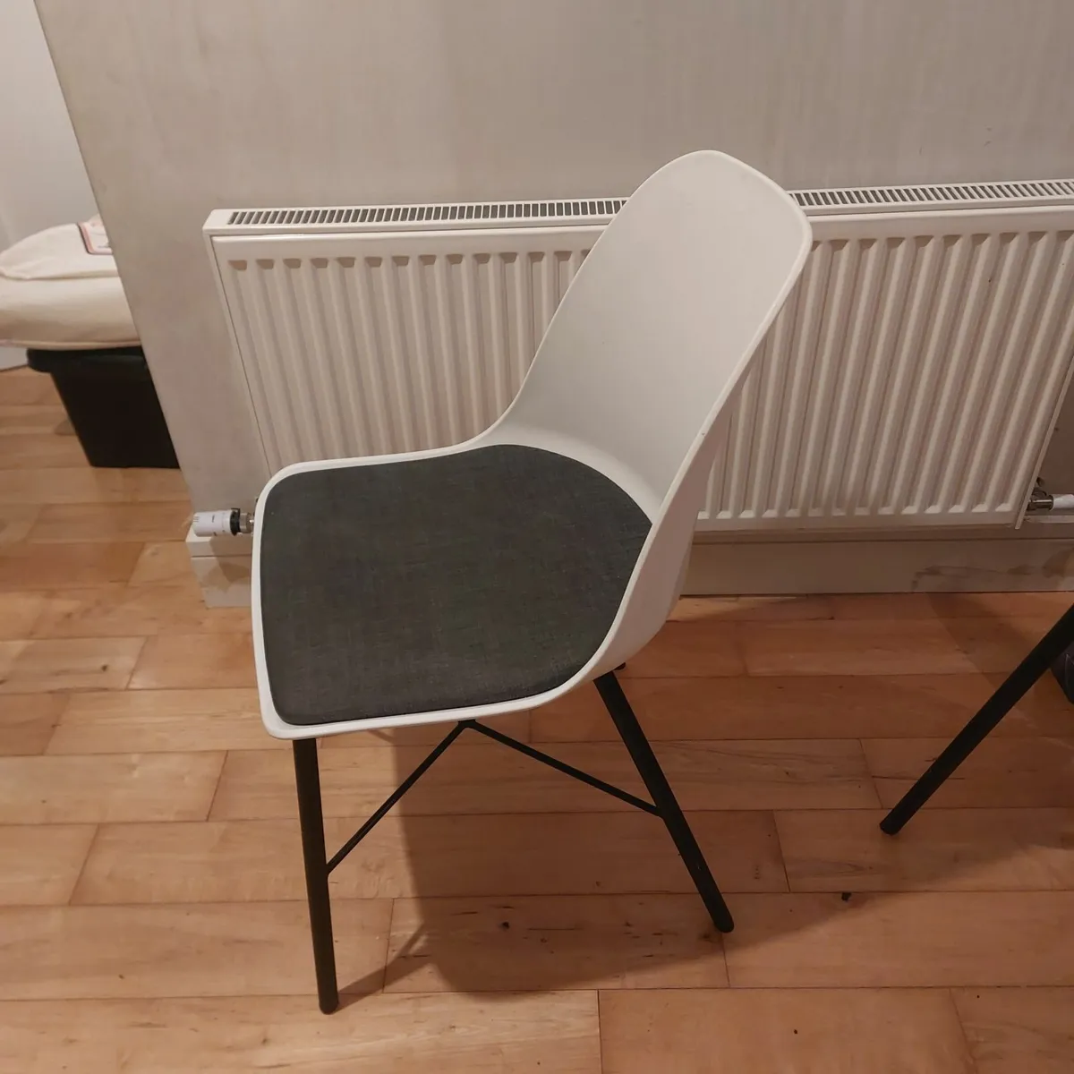 Dining furniture. Chairs and barstools - Image 2