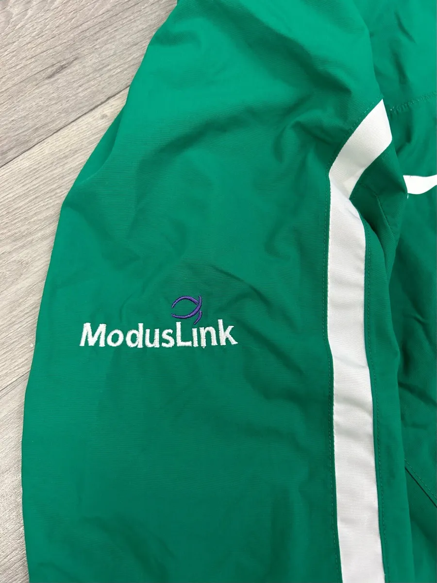 Ireland Rugby Player Issue Waterproof Sweatshirt M - Image 3