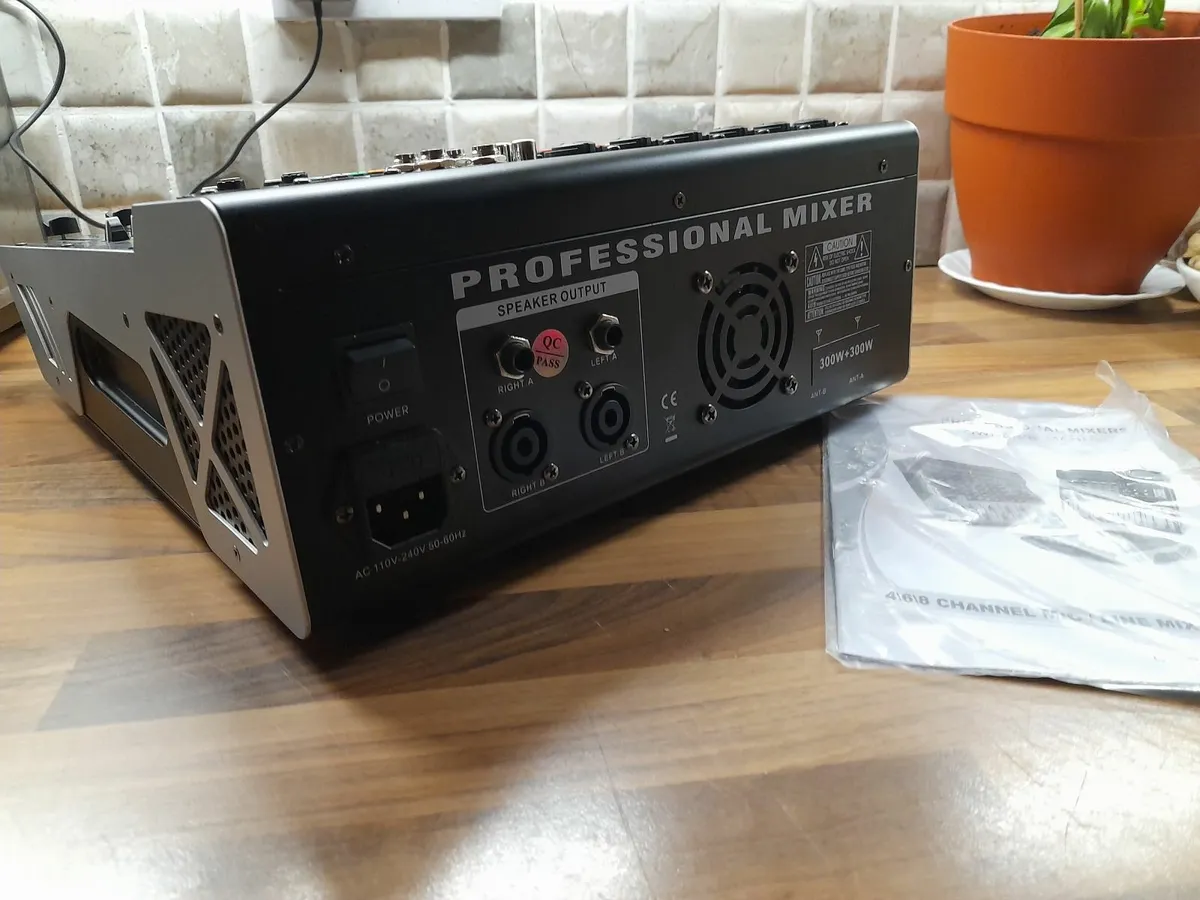 600watts,powered mixer - Image 2