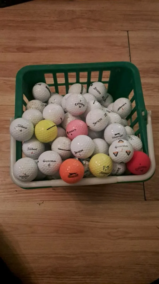 90 golf balls - Image 1