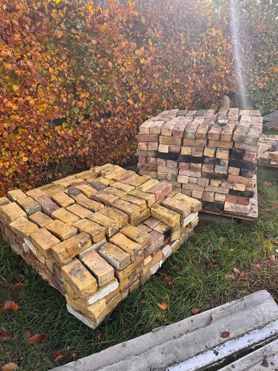 Reclaimed Handmade Bricks - Image 1