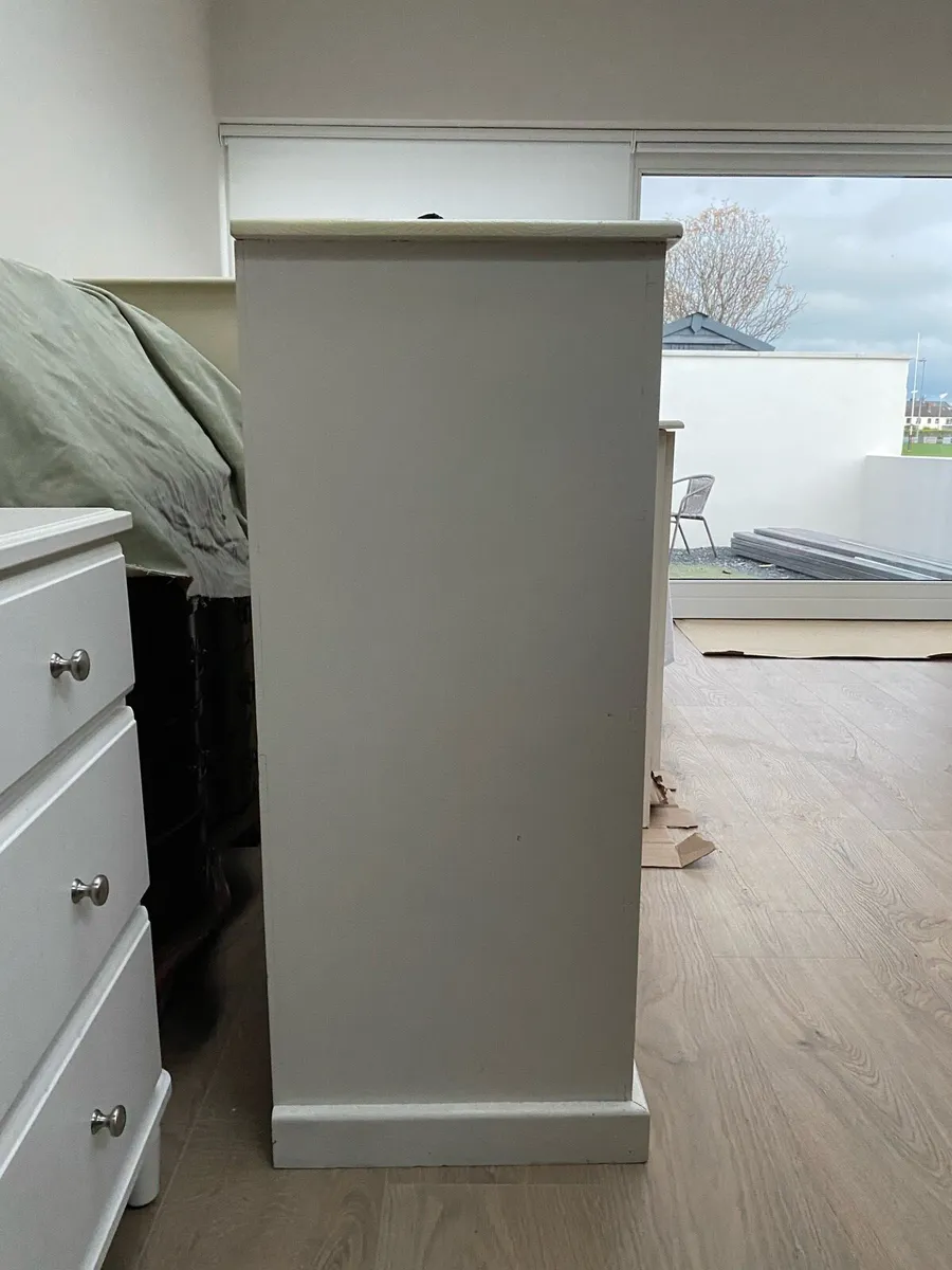 Chest of drawers solid wood - Image 3