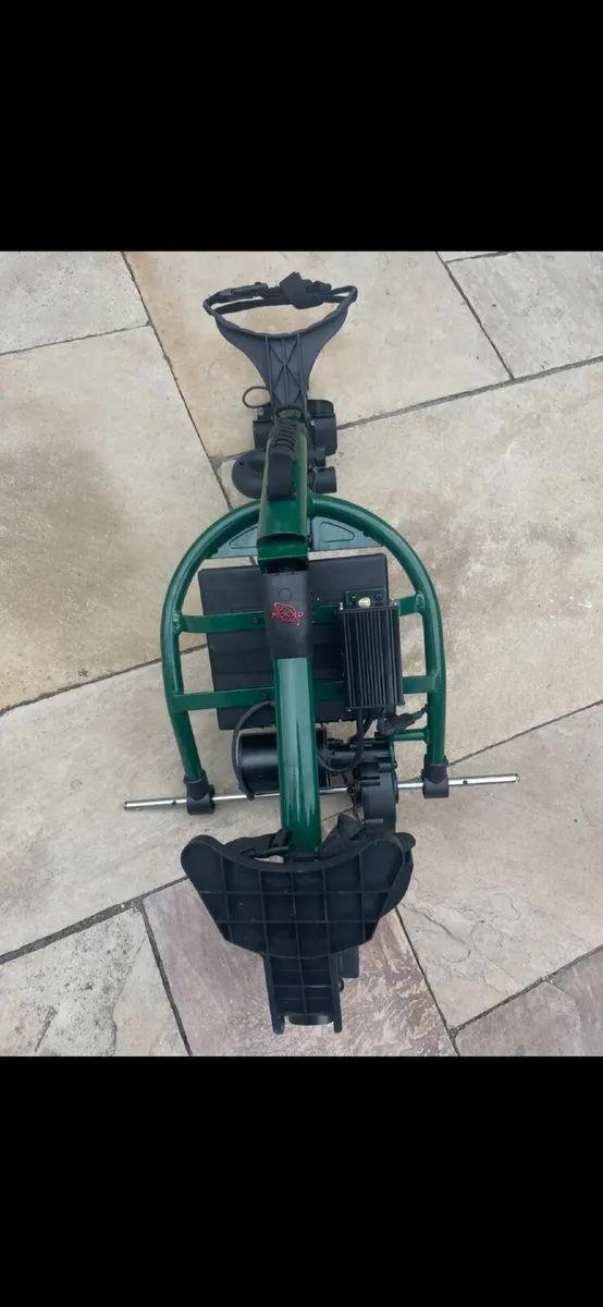 Motorised Golf trolley - Image 4