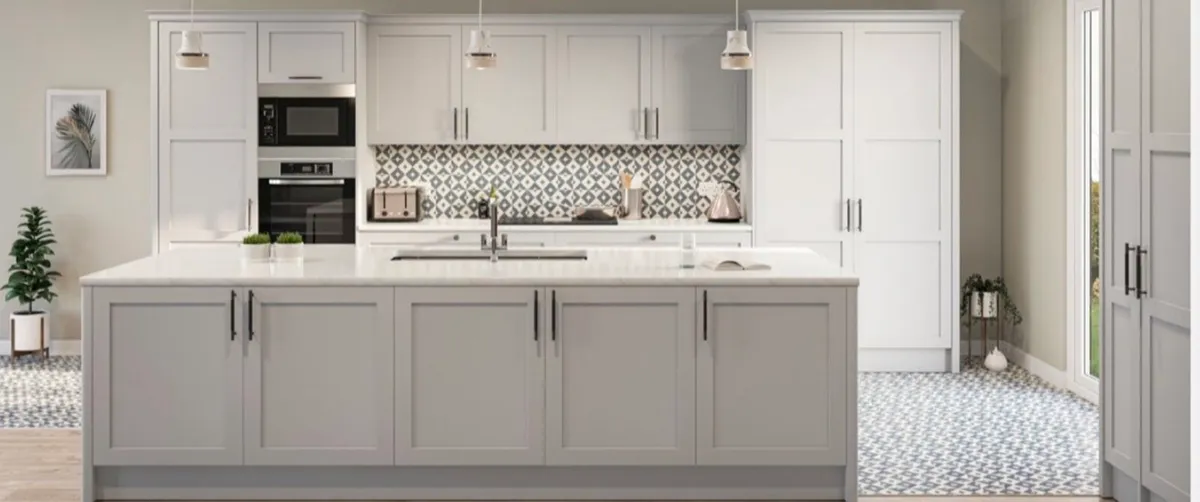 Kitchen reface before Christmas - Image 3