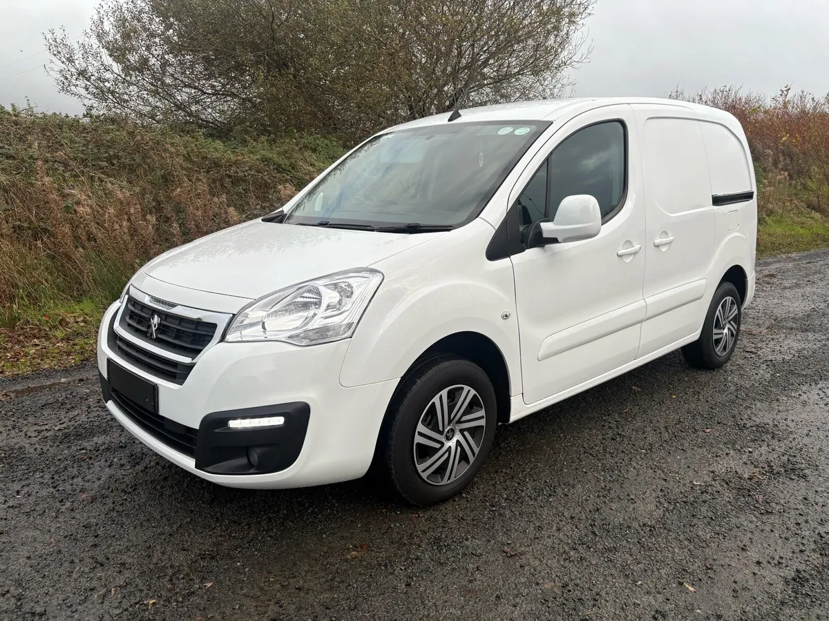 Peugeot partner look pack 2018 - Image 1
