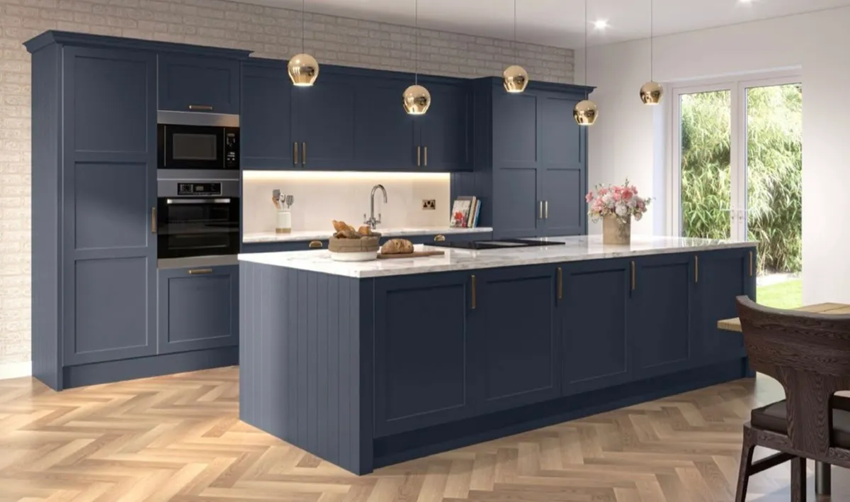 Kitchen reface before Christmas - Image 3