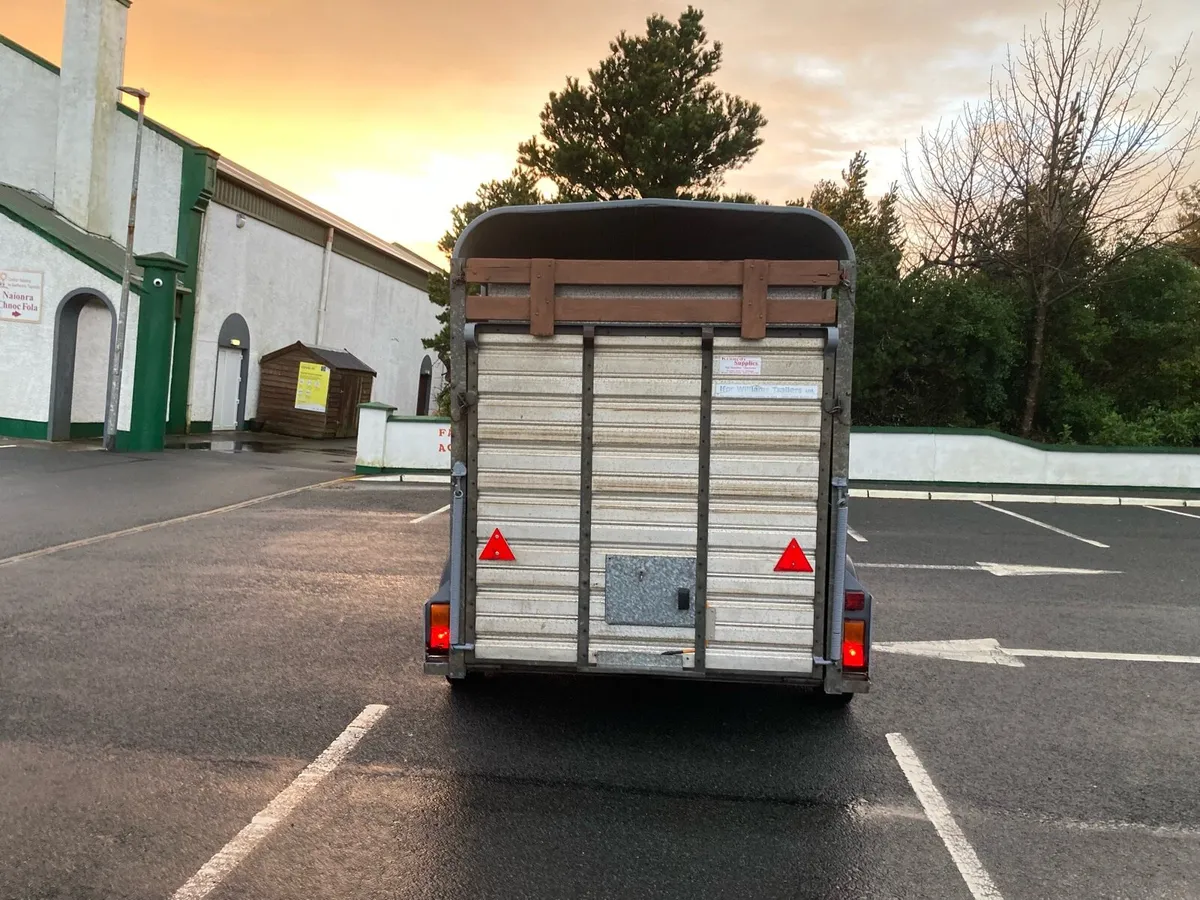 Cattle Trailer - Image 1
