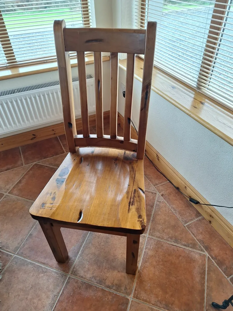 Large dining table and 8 chairs - Image 2