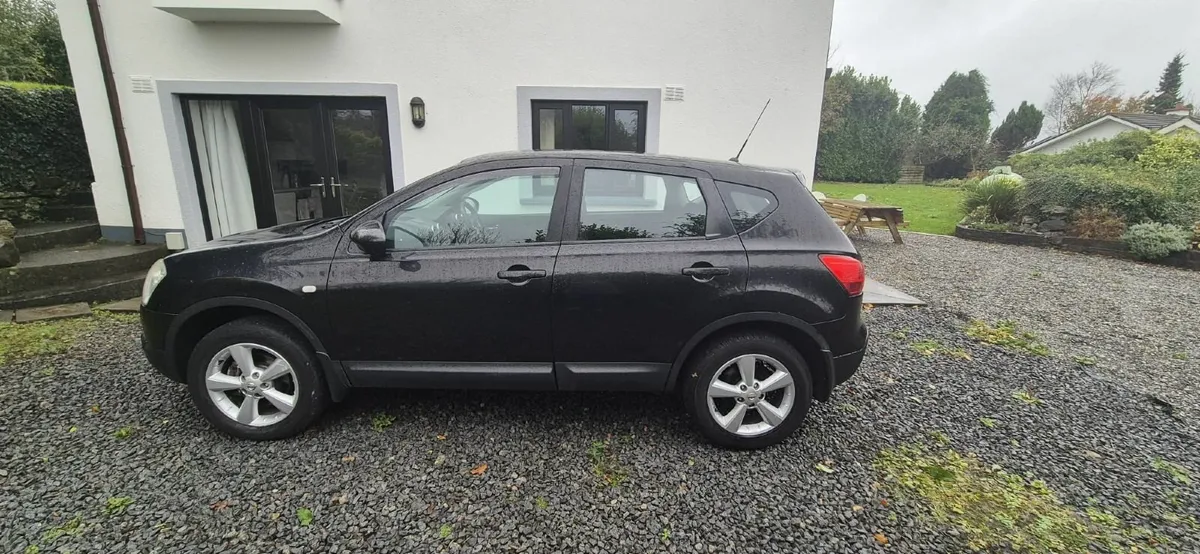 Nissan Qashqai 2010 - Image 1