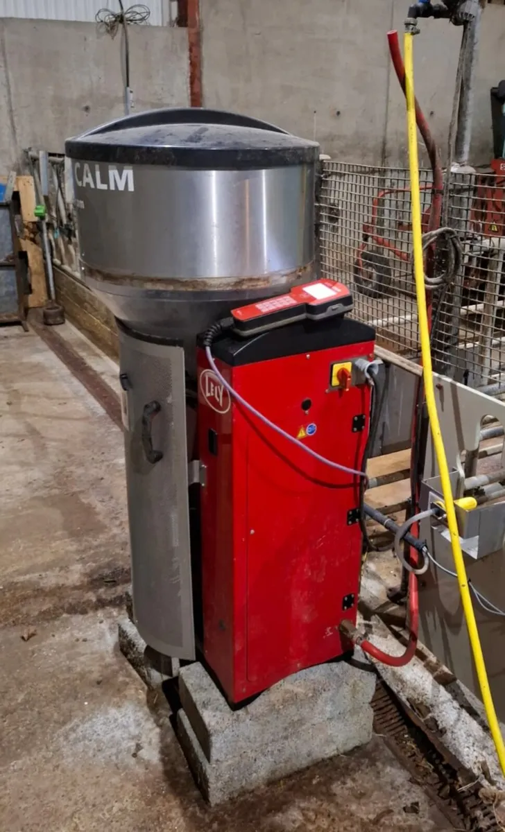 Automatic Calf Feeder - Image 2