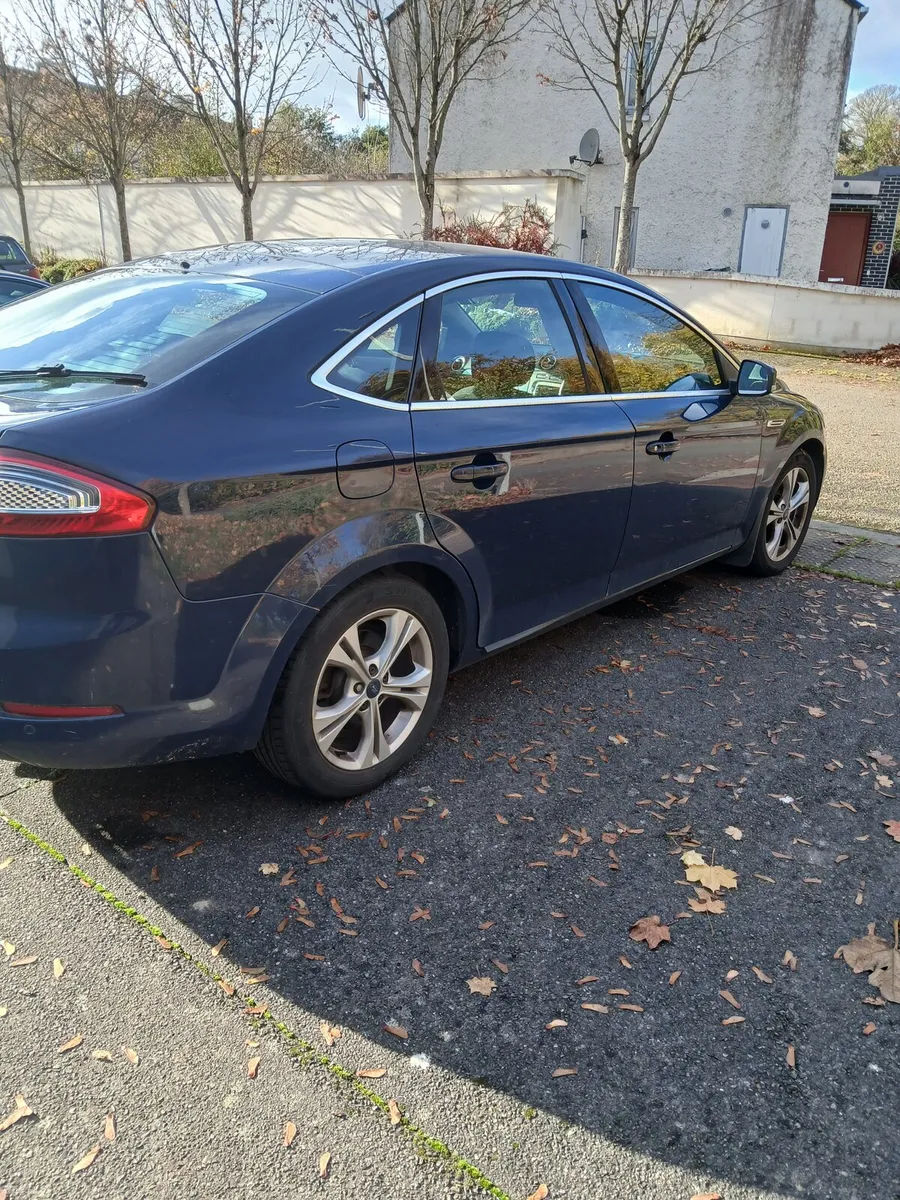 Ford Mondeo 2012 - Image 2