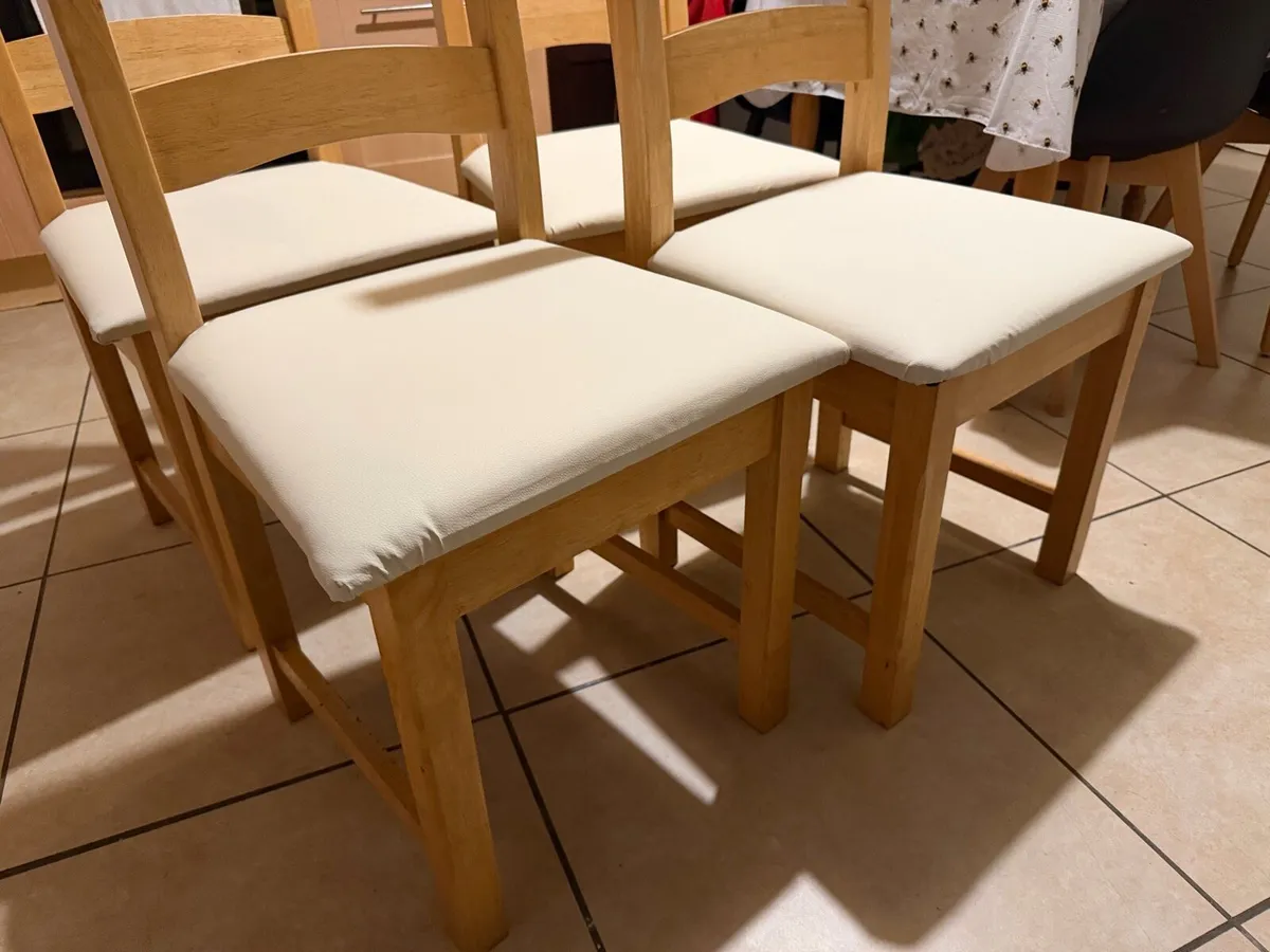 4 dining chairs - Image 2