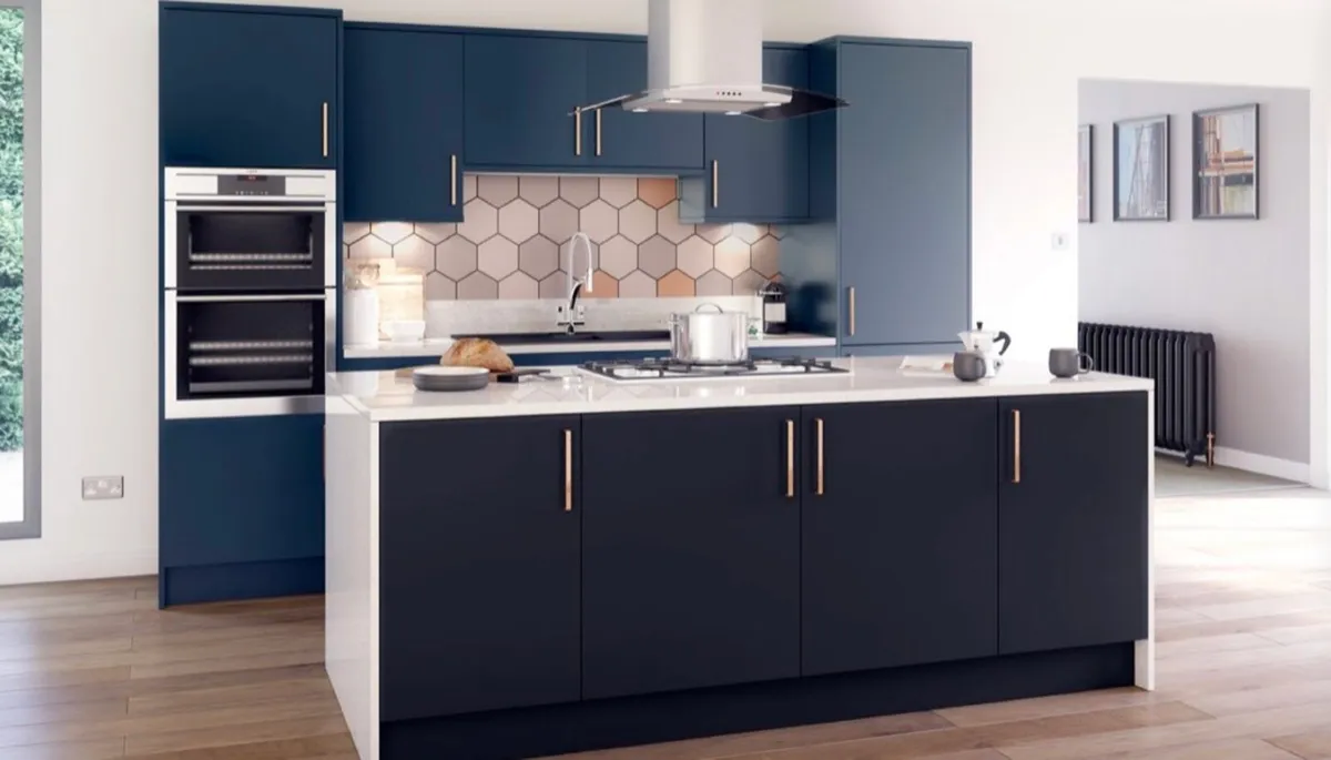 Kitchen reface before Christmas - Image 4