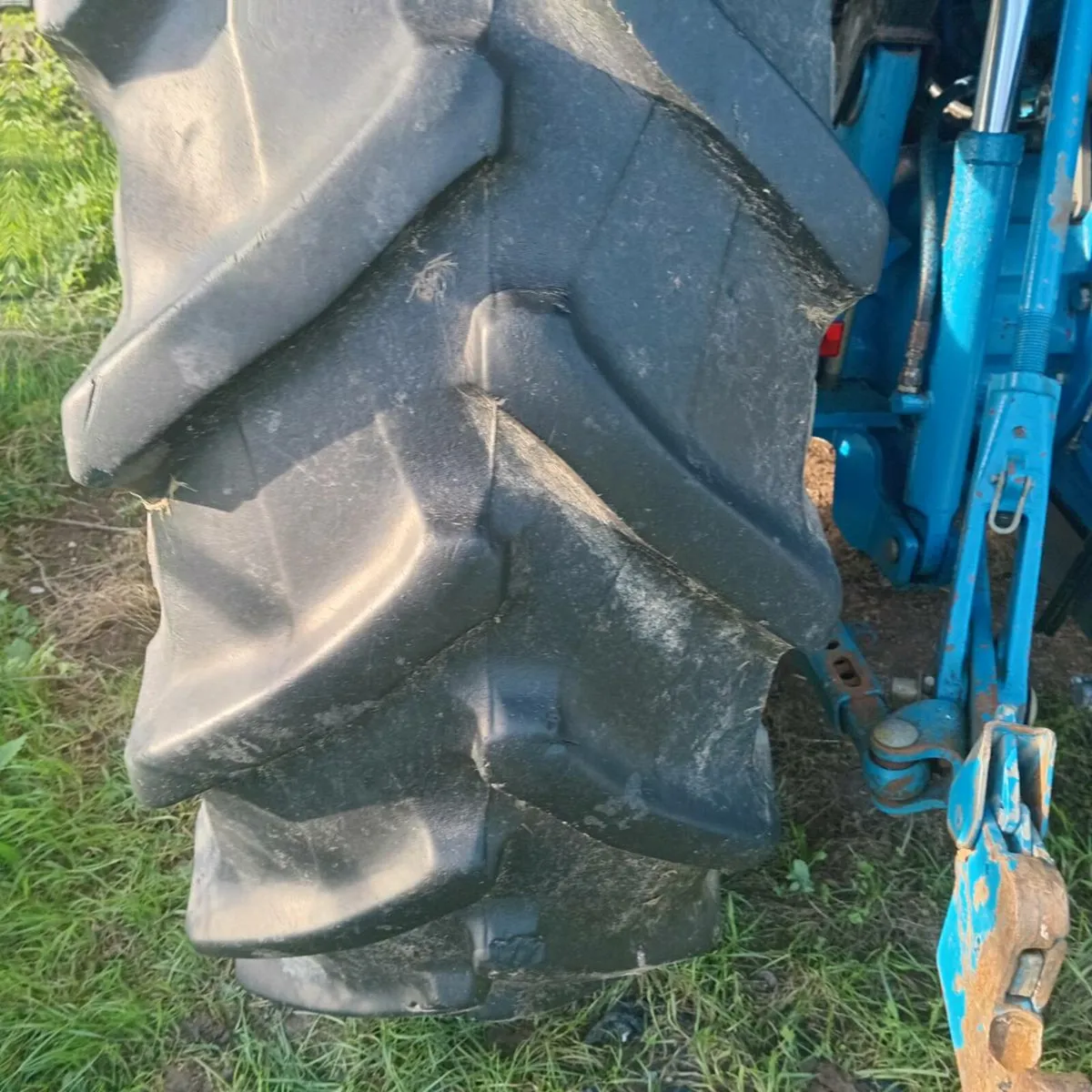 Rear tractor tyre - Image 1