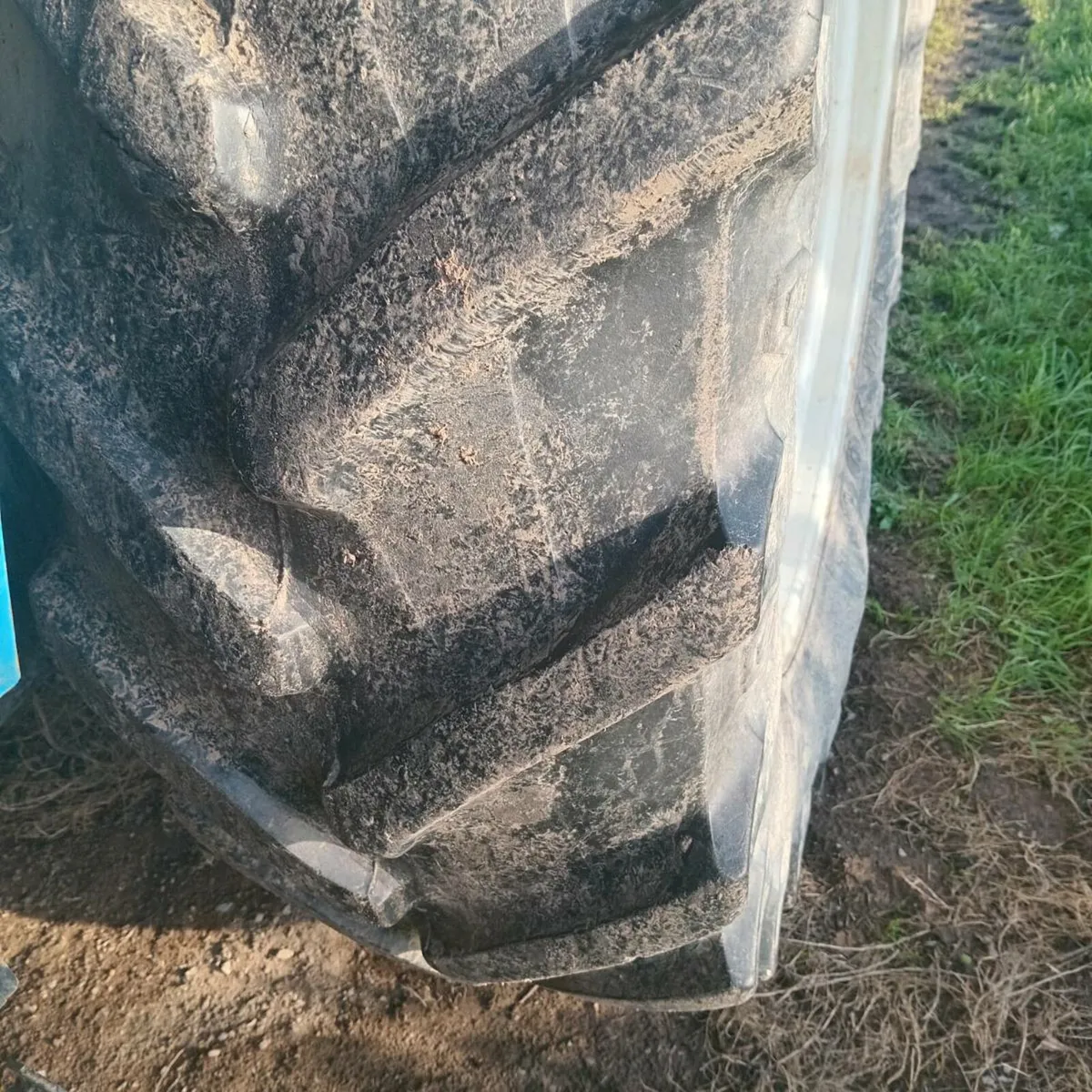 Rear tractor tyre - Image 2