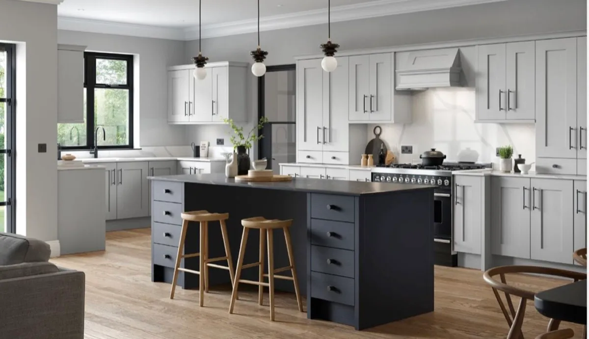 Kitchen reface before Christmas - Image 2