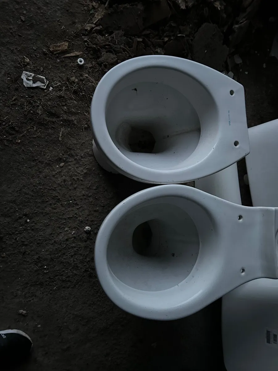 Bathroom fittings - Image 3