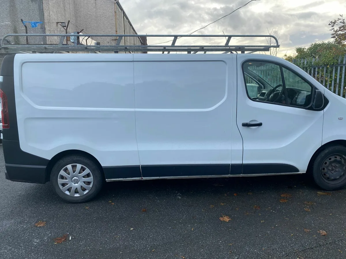 Renault trafic 2017 - Image 3