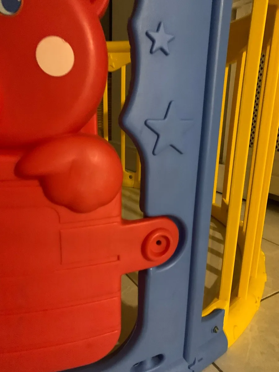 Baby playpen - Image 3