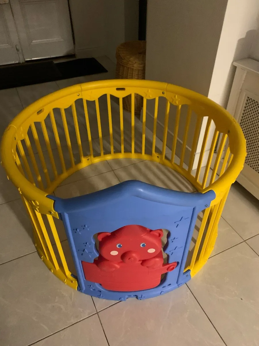 Baby playpen - Image 4