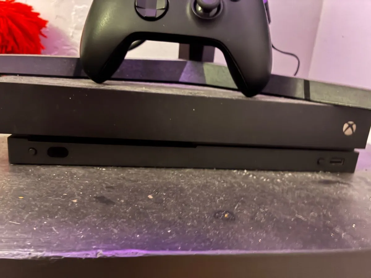 Xbox Series One S and Koorui 27 Inch Curved Monito - Image 1