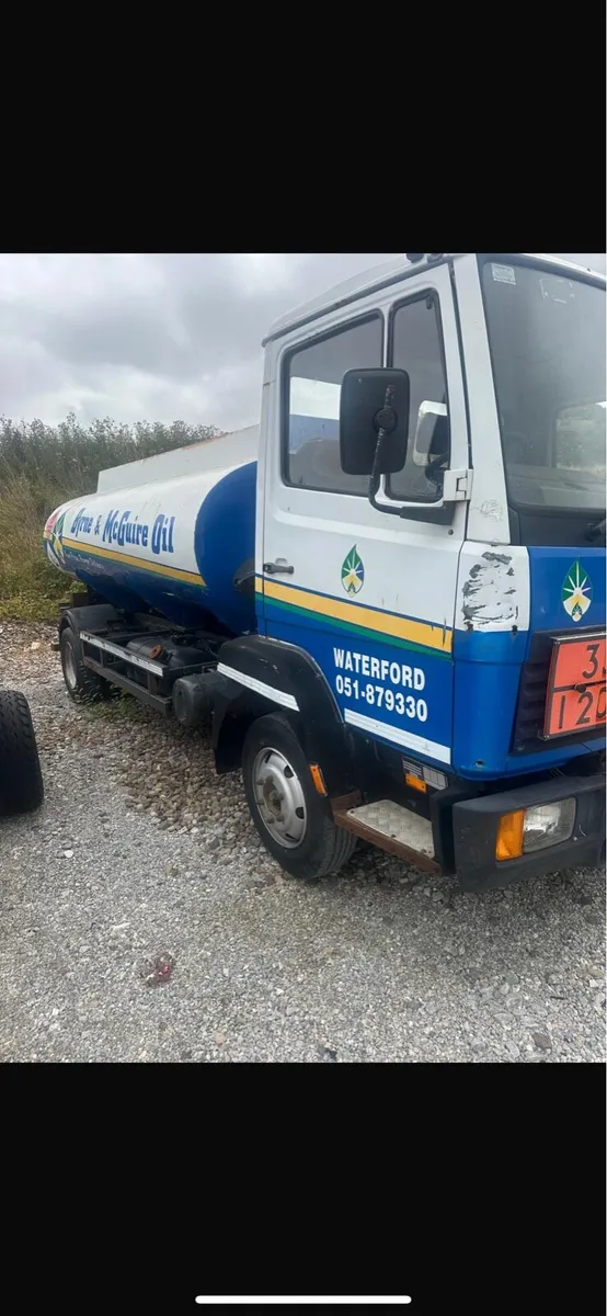 Mercedes 814 - Image 1