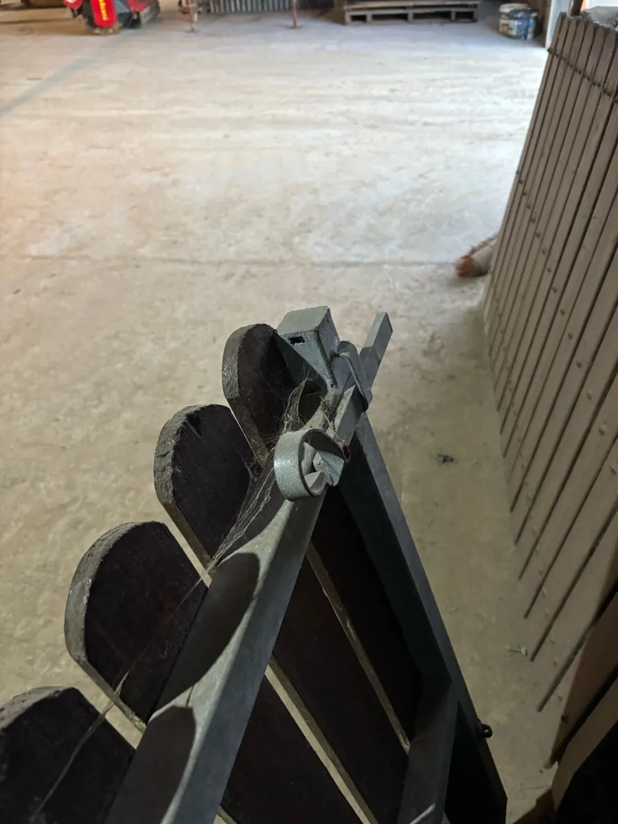 Set of gates - Image 3