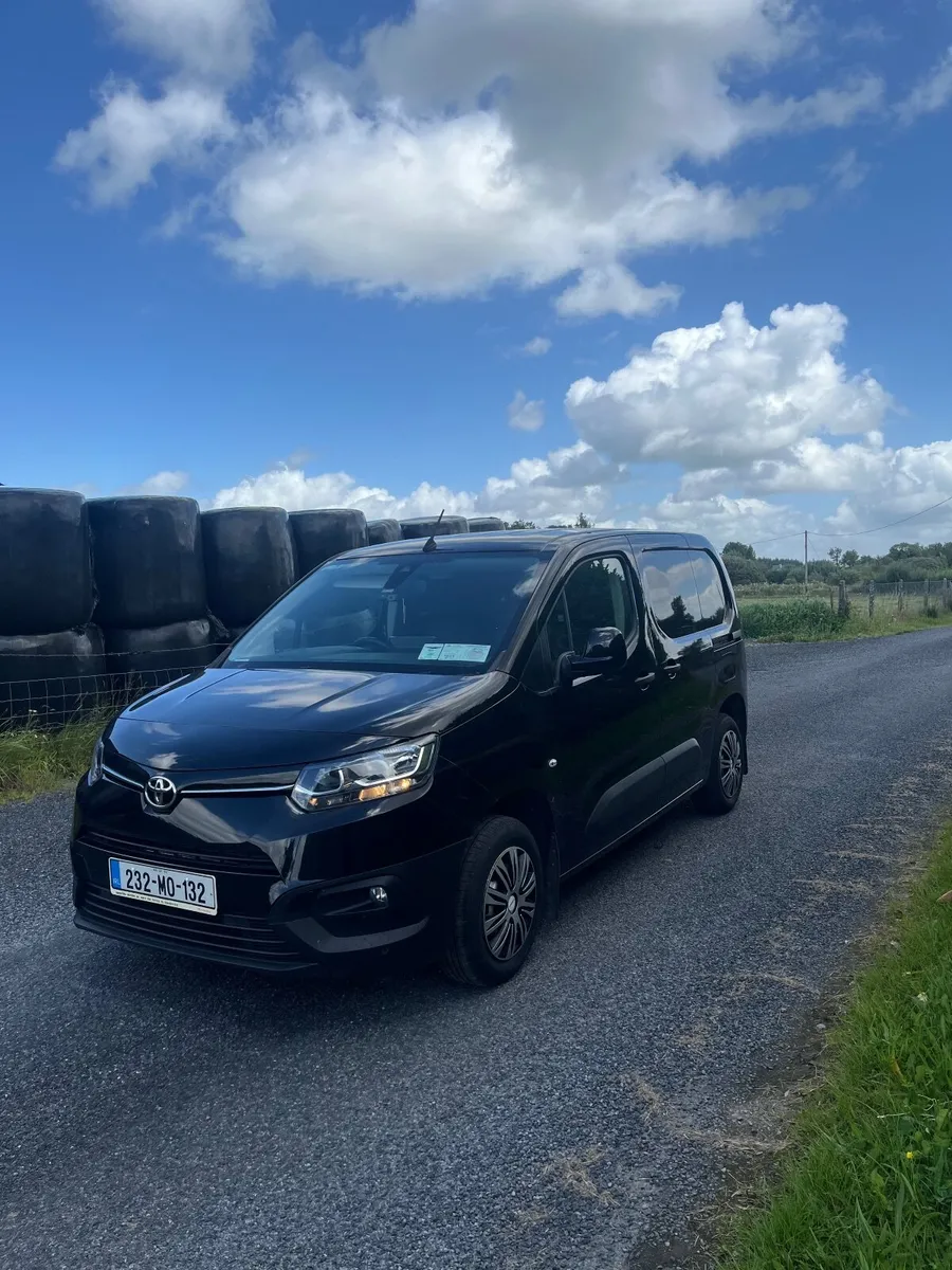 2023 Toyota Proace City - Image 4