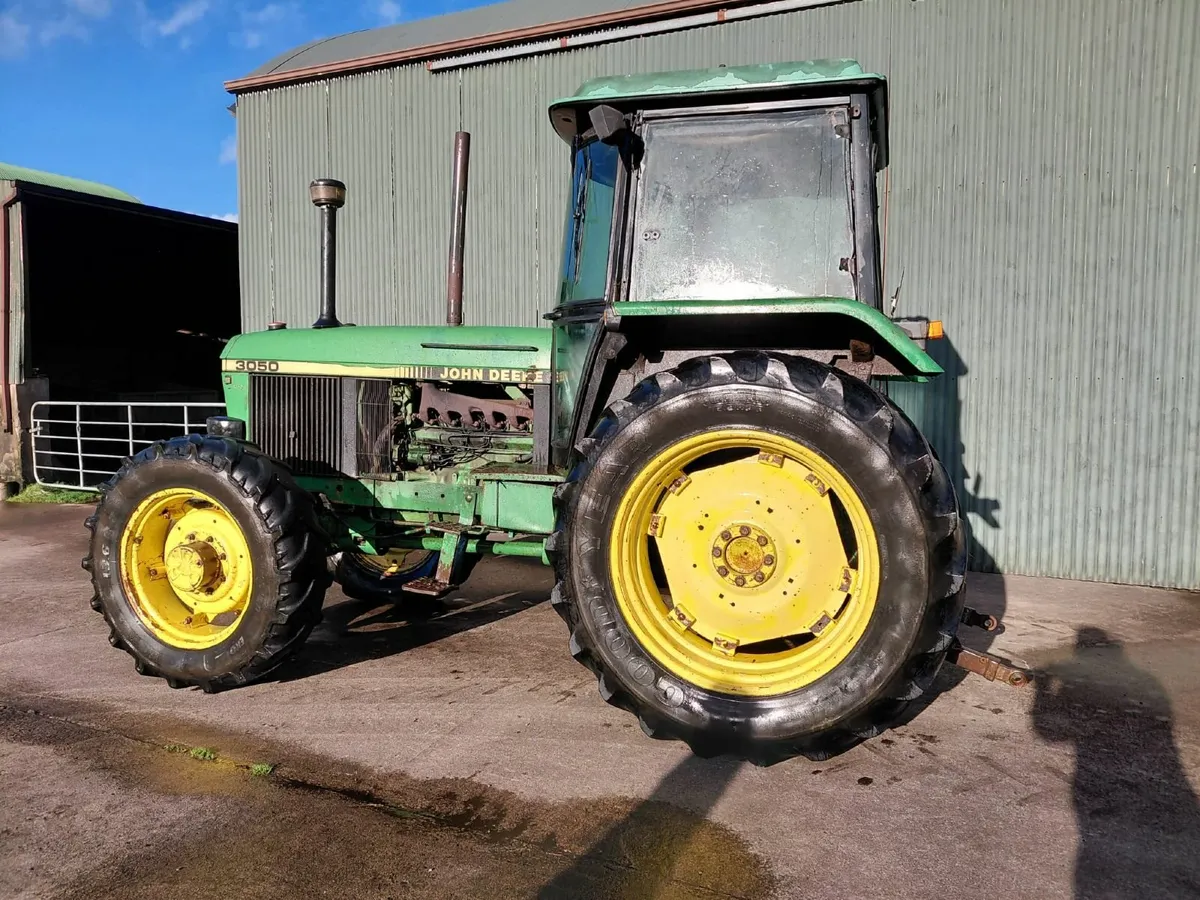John Deere 3050 - Image 1