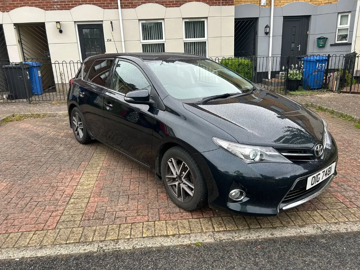 Toyota Auris 2014 - Image 3