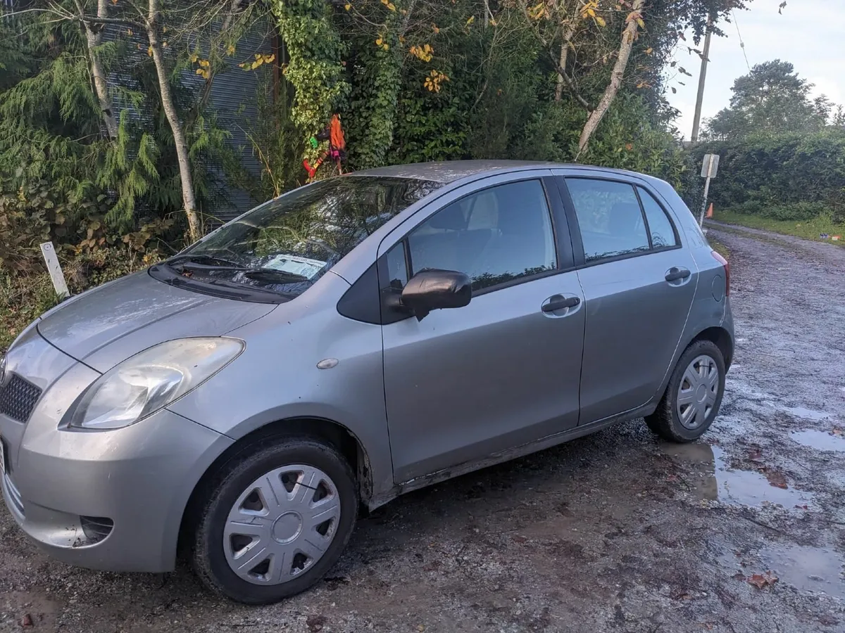 Toyota Yaris - Image 4