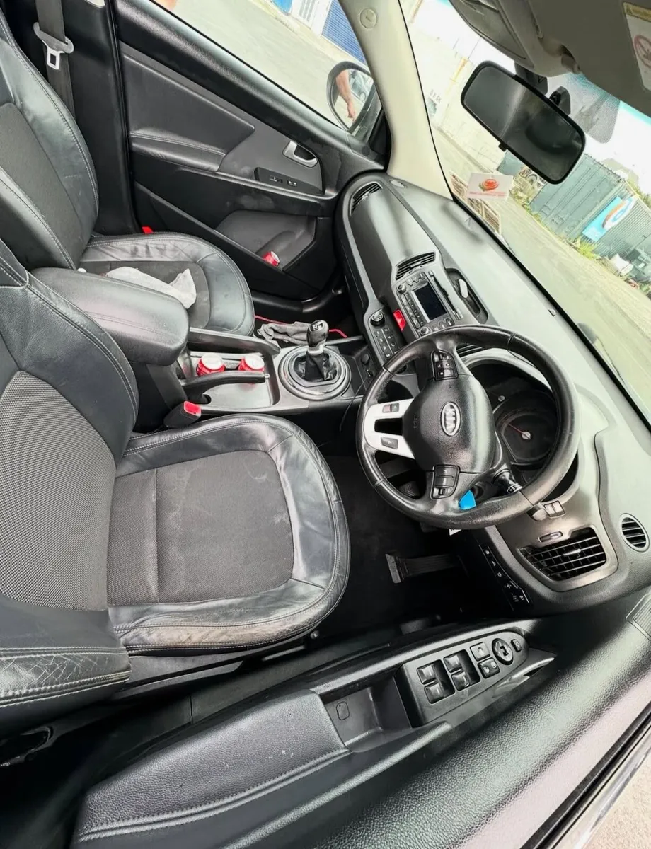 Kia sportege - Image 4