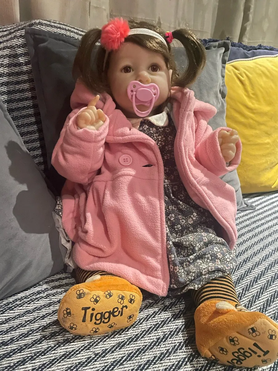 Re born doll - Image 3