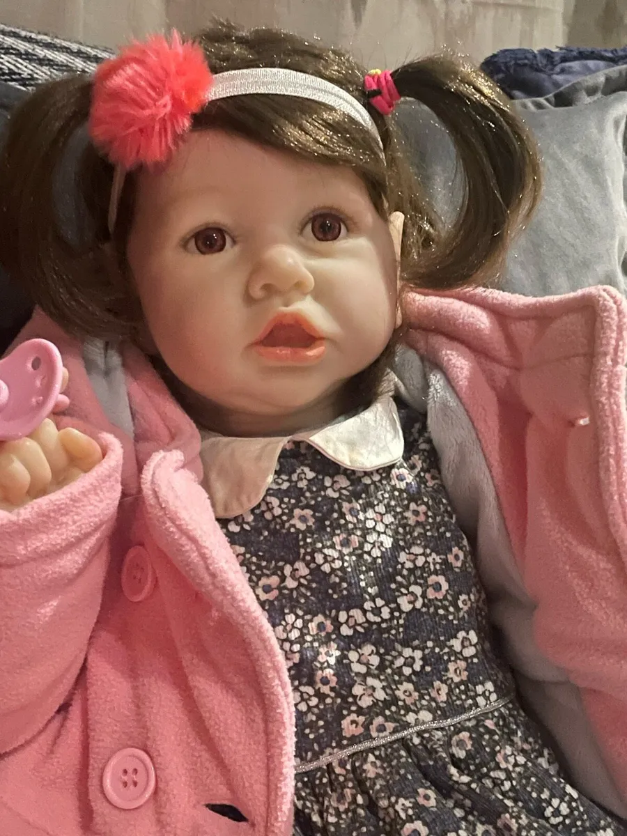 Re born doll - Image 4