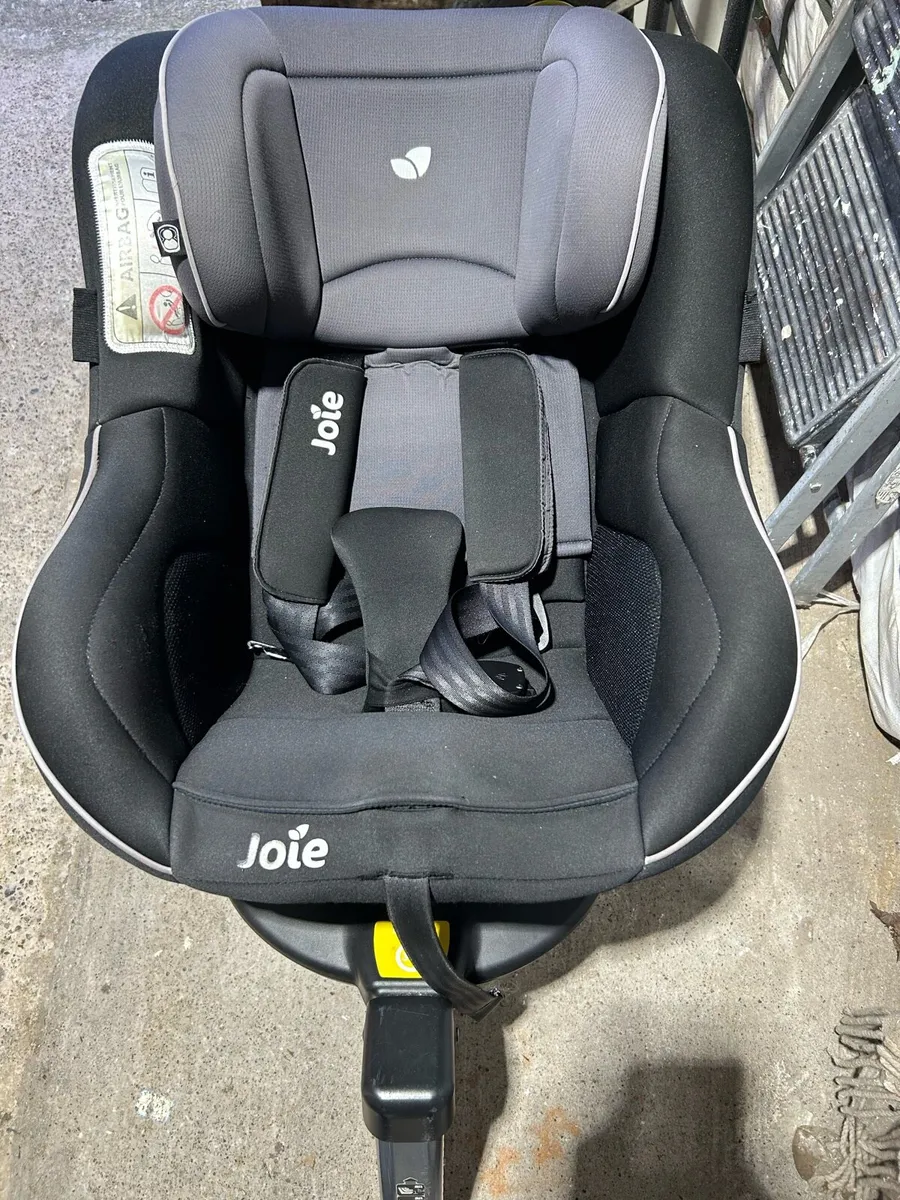 Joie spin 360, car seat - Image 1